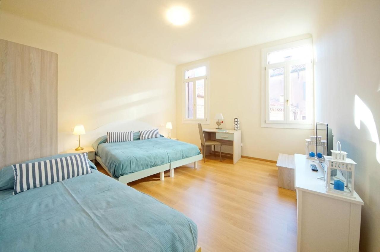 Ca' Circus 4 Rooms Wi-Fi Fibre 베니스 외부 사진